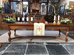 Pieterskerk Breukelen interieur kerst wit